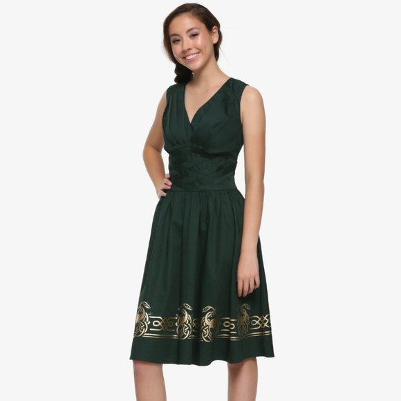 ISO Her universe loki dress - Picture 1 of 2